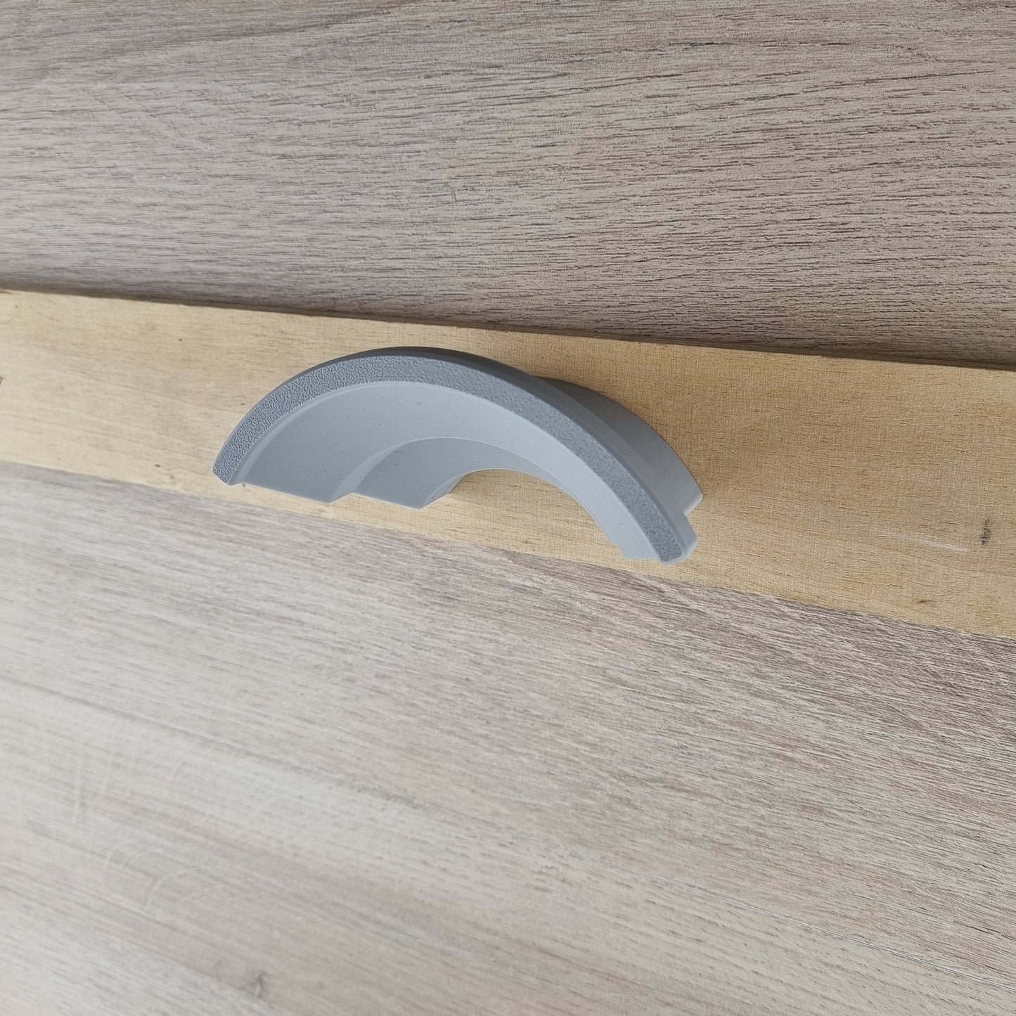 Headset / headphone wall mount hanger